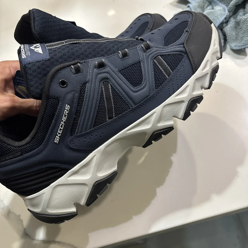 Skechers Crossbar Outdoor Sneaker Extra Wide Size 14